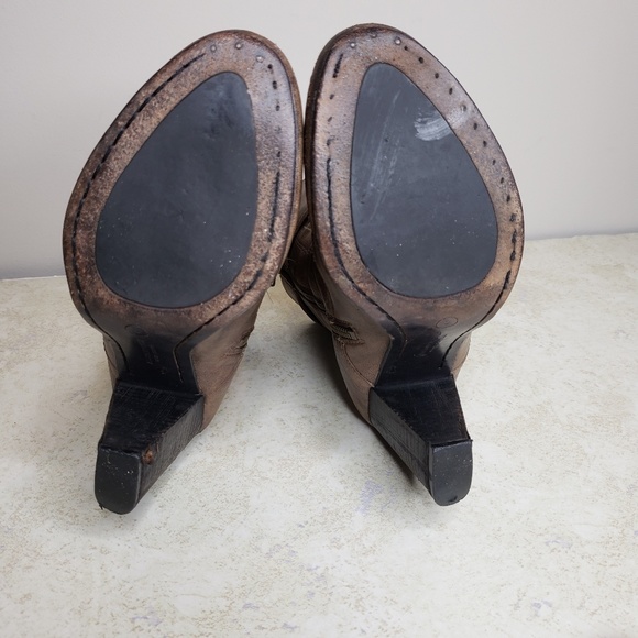 All Saints Spitalfields Jacks Place Heeled Bootie - Picture 3 of 8